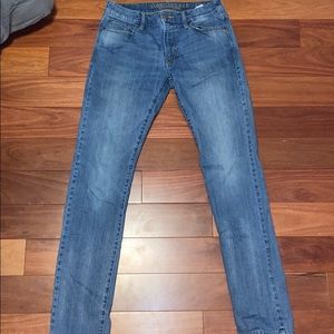 American Eagle 360 degree flex jeans great shape!